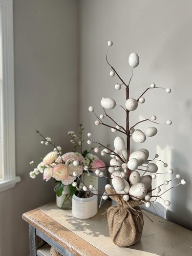 White easter egg tree - white,